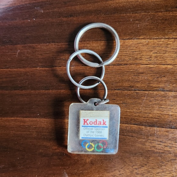 Vintage Kodak 1988 Olympics Keychain Plastic 2 Sided Key rings Official Sponsor - Picture 3 of 5